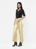 Samt Top mit Knotendetail aus LENZING™ TENCEL™