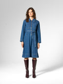 Denim-Kleid mit Bindegürtel aus Bio-Baumwolle