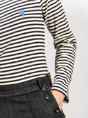 Longsleeve mit Stickerei aus Bio-Baumwolle